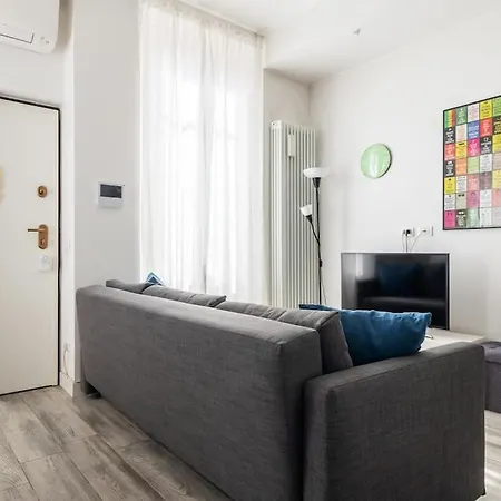 Apartamento Bilocale - La Ringhiera Dell'isola Milão