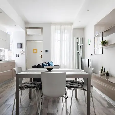 Bilocale - La Ringhiera Dell'isola Milan